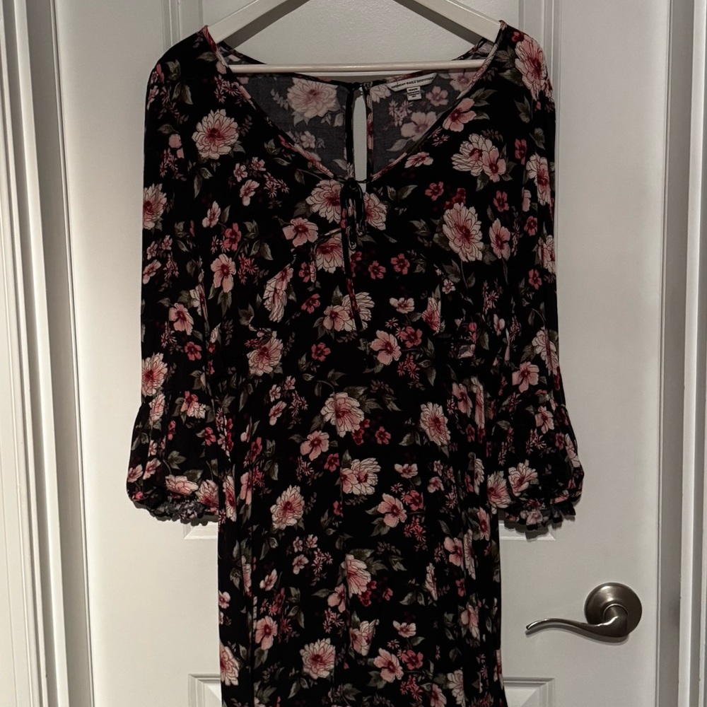 American Eagle Outfitters Black and Pink Floral Dress